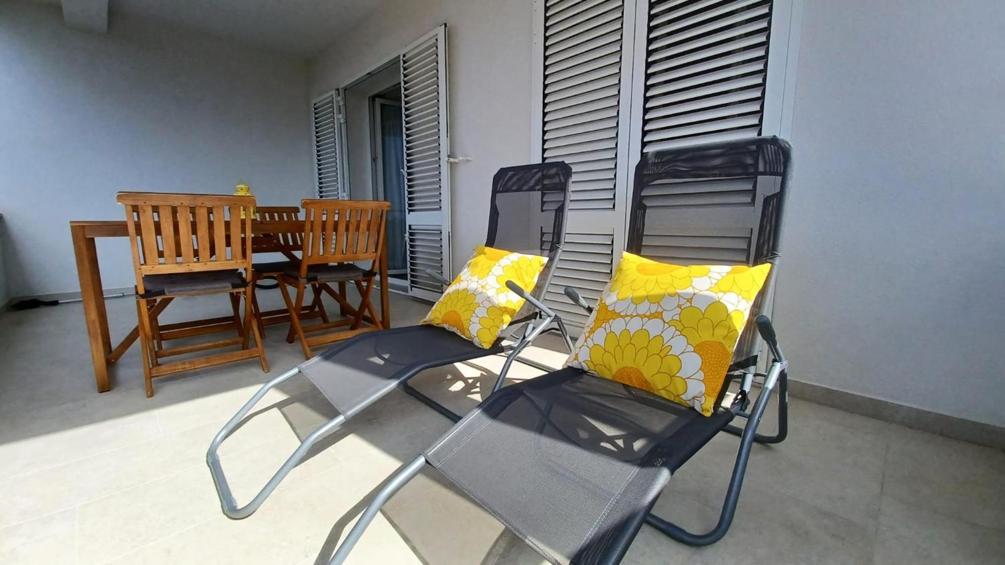 Apartments Daria 克尔克 外观 照片